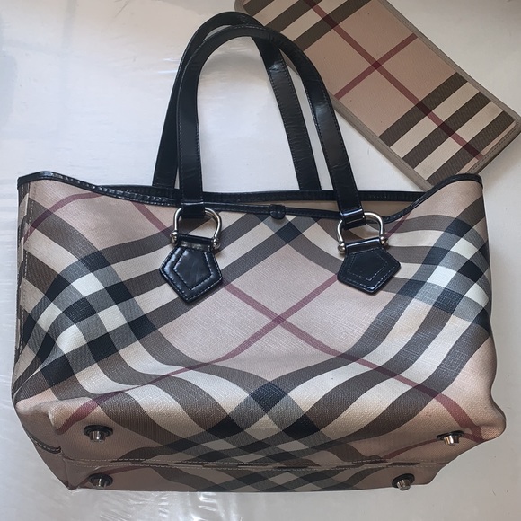 Burberry tote bag coated canvas and leather - Picture 2 of 9